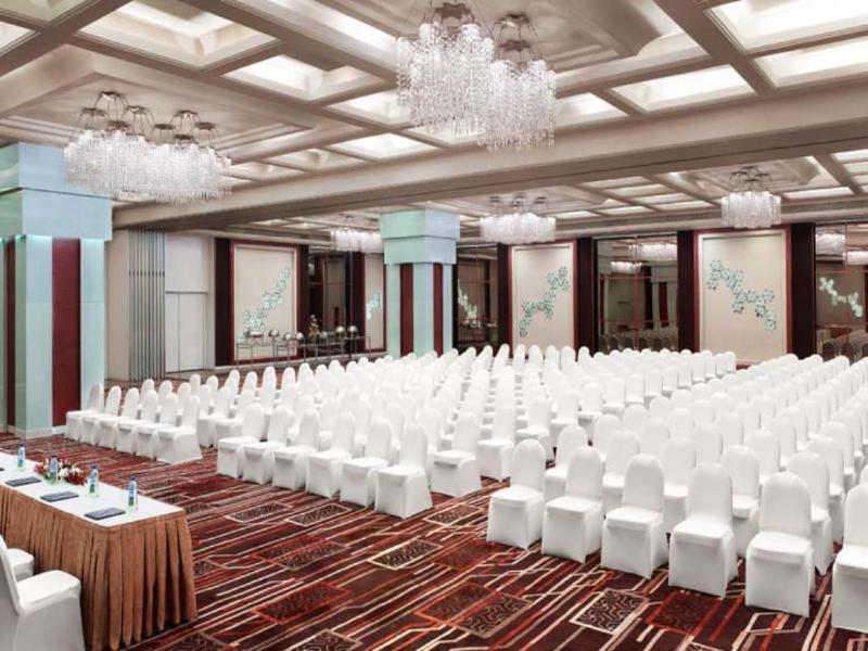 Le Meridien Bangalore Esterno foto